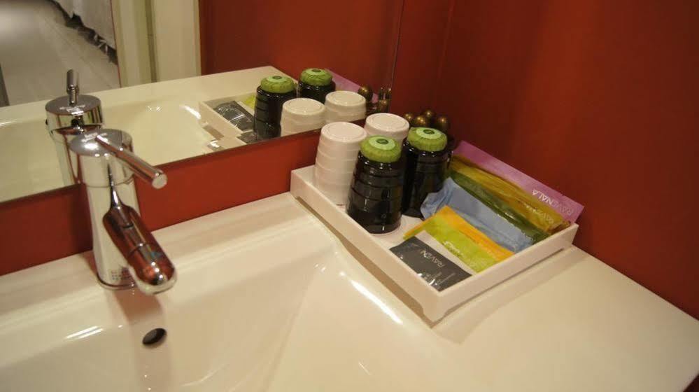 Boston Hotel Chiayi Exterior foto