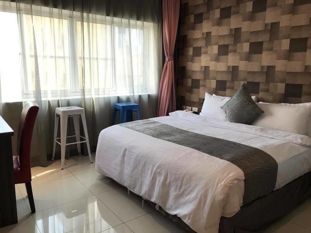Boston Hotel Chiayi Exterior foto